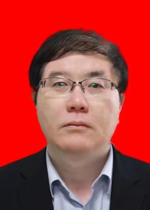 縣委常委、常務副縣長，天堂寨旅游扶貧實驗區管委會主任：汪洪濤